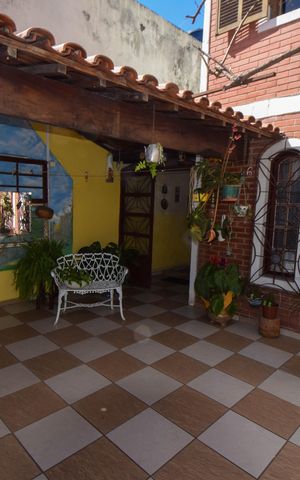 Casa à venda com 113m², 3 quartos e 2 vagas Casa à venda com 113m², 3 quartos e 2 vagasGaragem