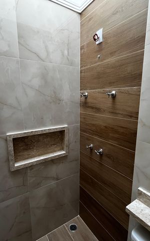 Casa à venda com 130m², 3 quartos e 3 vagasBanheiro da Suíte 2