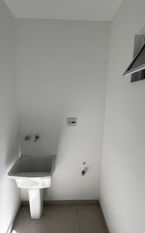Casa à venda com 130m², 3 quartos e 3 vagasÁrea de Serviço