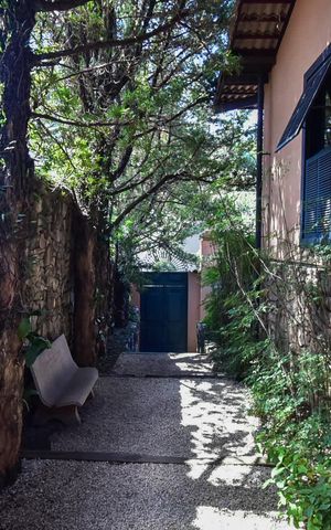 Casa à venda com 620m², 3 quartos e 4 vagasEntrada