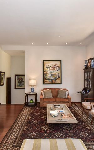 Casa à venda com 620m², 3 quartos e 4 vagasSala