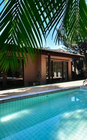Casa à venda com 620m², 3 quartos e 4 vagasÁrea comum - Piscina