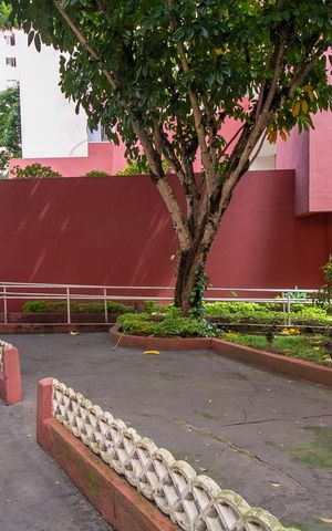 Apartamento à venda com 45m², 2 quartos e 1 vagaFachada do bloco