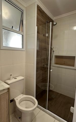 Apartamento à venda com 61m², 2 quartos e 1 vaga Apartamento à venda com 61m², 2 quartos e 1 vagaBanheiro