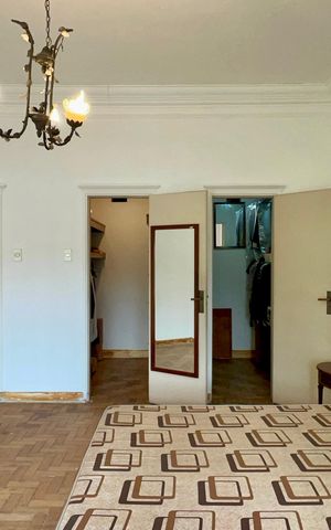 Casa para alugar com 306m², 4 quartos e 4 vagas Casa para alugar com 306m², 4 quartos e 4 vagasSuíte