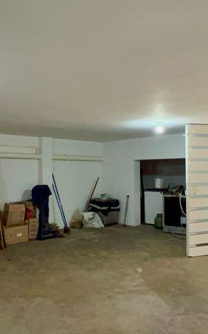 Casa para alugar com 306m², 4 quartos e 4 vagas Casa para alugar com 306m², 4 quartos e 4 vagasGaragem