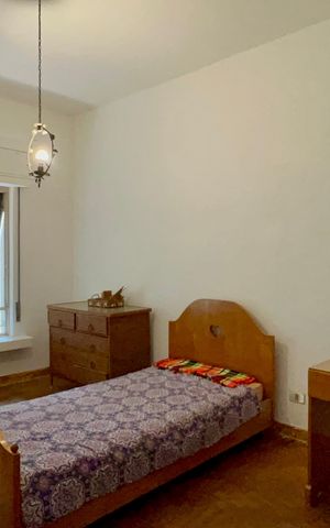 Casa para alugar com 306m², 4 quartos e 4 vagas Casa para alugar com 306m², 4 quartos e 4 vagasQuarto 1