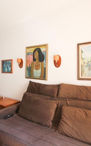 Apartamento à venda com 45m², 1 quarto e 1 vaga Apartamento à venda com 45m², 1 quarto e 1 vagaSala