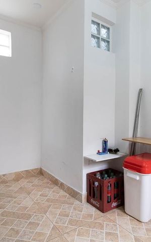 Casa à venda com 153m², 4 quartos e 3 vagas Casa à venda com 153m², 4 quartos e 3 vagasSuíte 2