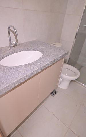 Apartamento para alugar com 62m², 2 quartos e 1 vaga Apartamento para alugar com 62m², 2 quartos e 1 vagaBanheiro