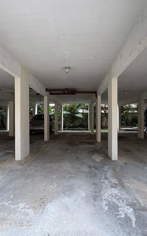 Apartamento à venda com 60m², 2 quartos e 1 vaga Apartamento à venda com 60m², 2 quartos e 1 vagaGaragem