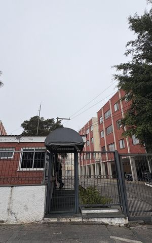 Apartamento à venda com 60m², 2 quartos e 1 vaga Apartamento à venda com 60m², 2 quartos e 1 vagaFachada