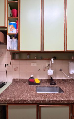 Apartamento à venda com 60m², 2 quartos e 1 vaga Apartamento à venda com 60m², 2 quartos e 1 vagaCozinha