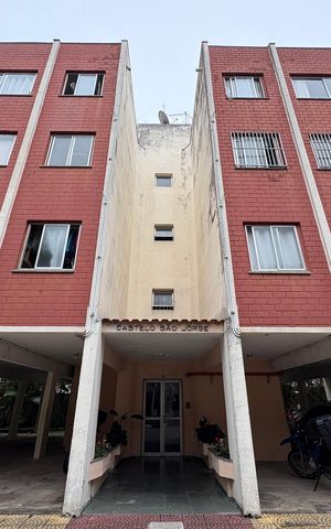 Apartamento à venda com 60m², 2 quartos e 1 vaga Apartamento à venda com 60m², 2 quartos e 1 vagaFachada do bloco