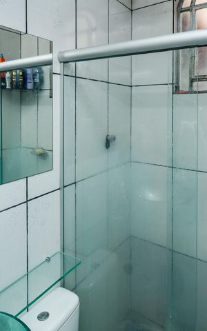 Casa à venda com 300m², 2 quartos e 5 vagasBanheiro Social