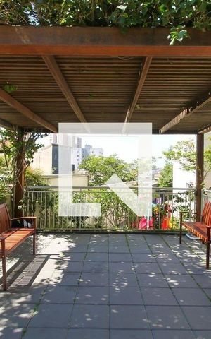 Apartamento à venda com 64m², 3 quartos e 1 vagaPraça