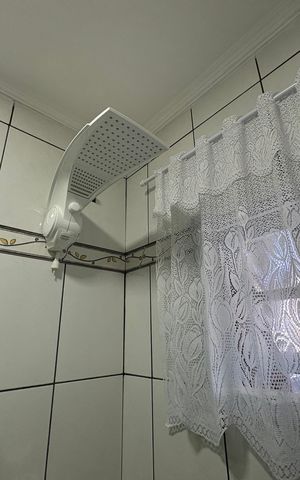 Casa à venda com 185m², 3 quartos e 2 vagas Casa à venda com 185m², 3 quartos e 2 vagasBanheiro da Suíte 2