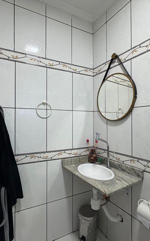 Casa à venda com 185m², 3 quartos e 2 vagas Casa à venda com 185m², 3 quartos e 2 vagasBanheiro da Suíte 2