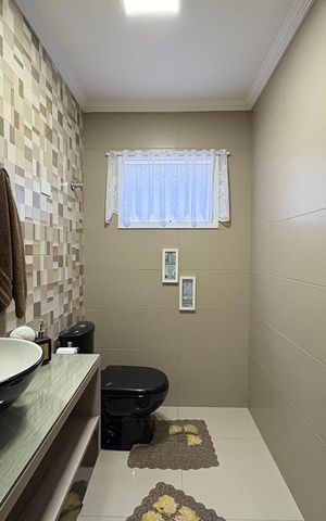 Casa à venda com 185m², 3 quartos e 2 vagas Casa à venda com 185m², 3 quartos e 2 vagasLavabo