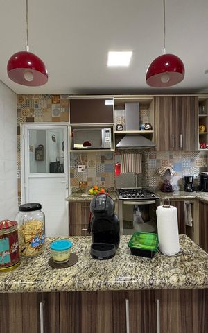 Casa à venda com 185m², 3 quartos e 2 vagas Casa à venda com 185m², 3 quartos e 2 vagasCozinha