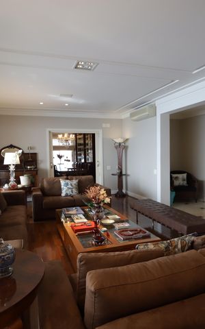 Apartamento à venda com 425m², 5 quartos e 6 vagasSala