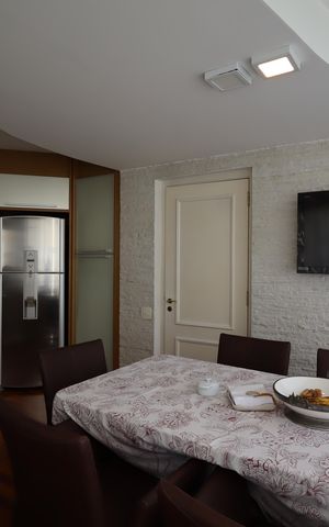 Apartamento à venda com 425m², 5 quartos e 6 vagasCopa