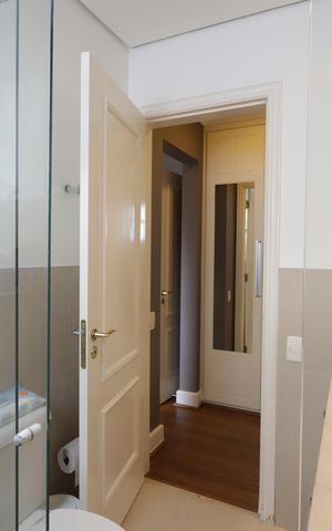 Apartamento à venda com 425m², 5 quartos e 6 vagasBanheiro da Suíte 3
