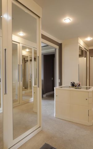 Apartamento à venda com 425m², 5 quartos e 6 vagasCloset da suíte 4