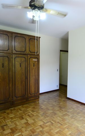 Casa à venda com 330m², 3 quartos e 7 vagasSuíte