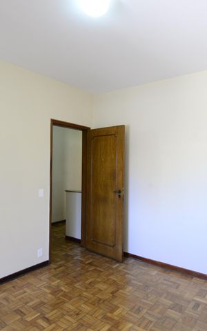 Casa à venda com 330m², 3 quartos e 7 vagasQuarto 1