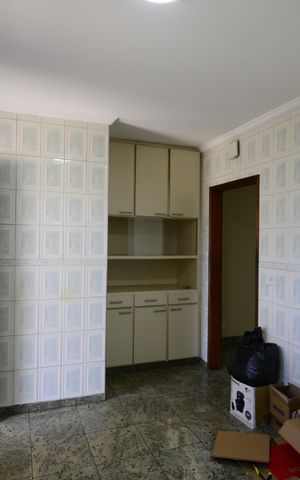 Casa à venda com 330m², 3 quartos e 7 vagasCozinha
