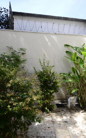 Casa à venda com 330m², 3 quartos e 7 vagasÁrea Externa