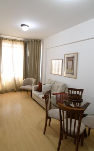 Apartamento à venda com 48m², 1 quarto e 1 vagaSala