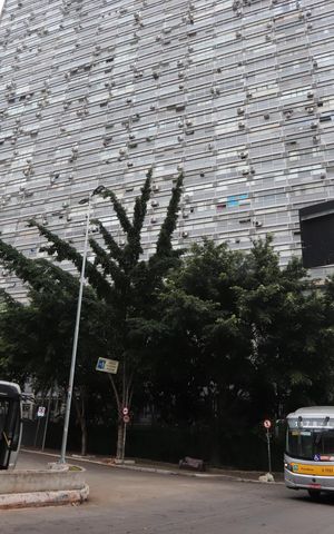Studio à venda com 37m², 1 quarto e sem vagaFachada