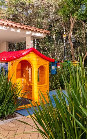 Apartamento para alugar com 33m², 2 quartos e sem vaga Apartamento para alugar com 33m², 2 quartos e sem vagaÁrea comum - Playground