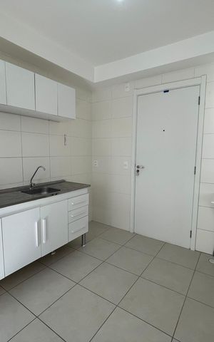 Apartamento para alugar com 33m², 2 quartos e sem vaga Apartamento para alugar com 33m², 2 quartos e sem vagaCozinha e Área de Serviço