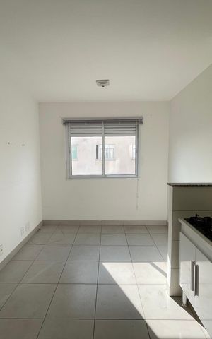 Apartamento para alugar com 33m², 2 quartos e sem vaga Apartamento para alugar com 33m², 2 quartos e sem vagaSala