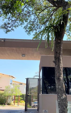 Casa de condomínio à venda com 149m², 3 quartos e 4 vagasFachada