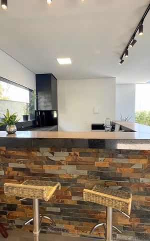 Casa de condomínio à venda com 149m², 3 quartos e 4 vagasEspaço Gourmet