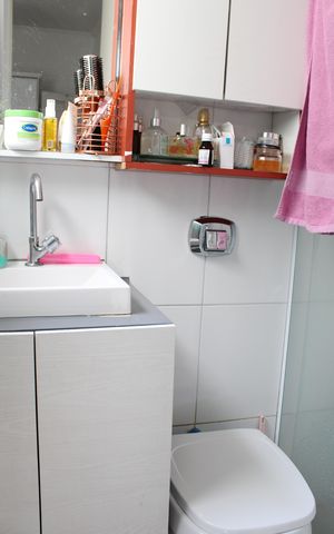 Casa à venda com 110m², 2 quartos e sem vagaBanheiro da Suíte