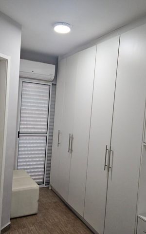 Casa à venda com 170m², 3 quartos e 2 vagas Casa à venda com 170m², 3 quartos e 2 vagasSuíte