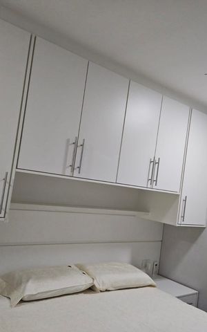 Casa à venda com 170m², 3 quartos e 2 vagas Casa à venda com 170m², 3 quartos e 2 vagasSuíte