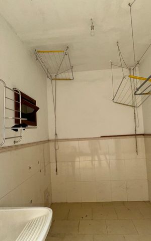 Casa à venda com 900m², 7 quartos e 4 vagas Casa à venda com 900m², 7 quartos e 4 vagasÁrea de Serviço