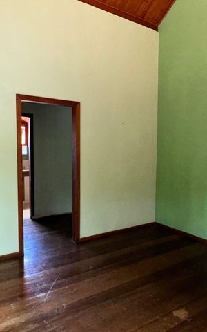Casa à venda com 900m², 7 quartos e 4 vagas Casa à venda com 900m², 7 quartos e 4 vagasSuíte 1