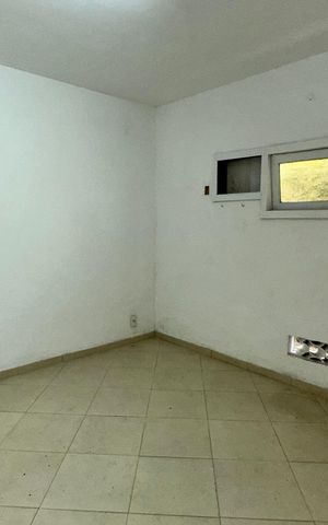 Casa à venda com 900m², 7 quartos e 4 vagas Casa à venda com 900m², 7 quartos e 4 vagasQuarto 2