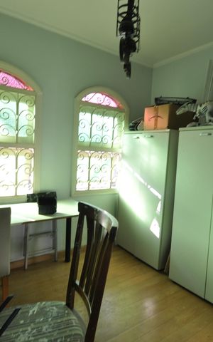 Casa à venda com 200m², 4 quartos e 2 vagasHall de circulação