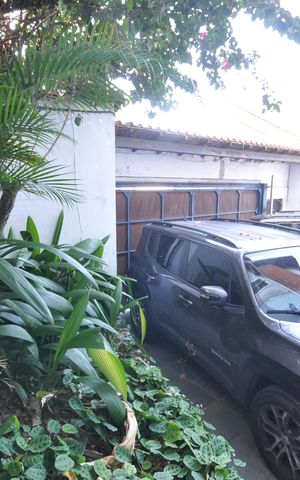 Casa à venda com 200m², 4 quartos e 2 vagasGaragem