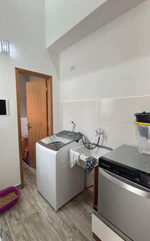 Apartamento à venda com 95m², 2 quartos e 1 vaga Apartamento à venda com 95m², 2 quartos e 1 vagaCobertura - Area de Serviço
