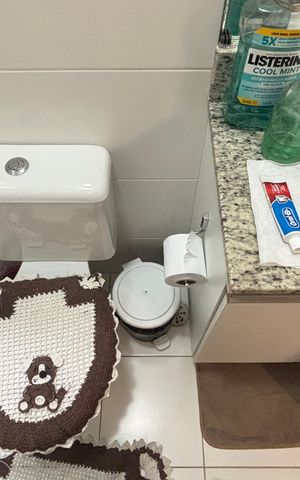 Apartamento à venda com 95m², 2 quartos e 1 vaga Apartamento à venda com 95m², 2 quartos e 1 vagaBanheiro Social