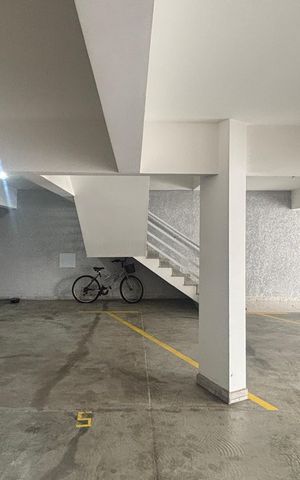 Apartamento à venda com 95m², 2 quartos e 1 vaga Apartamento à venda com 95m², 2 quartos e 1 vagaGaragem